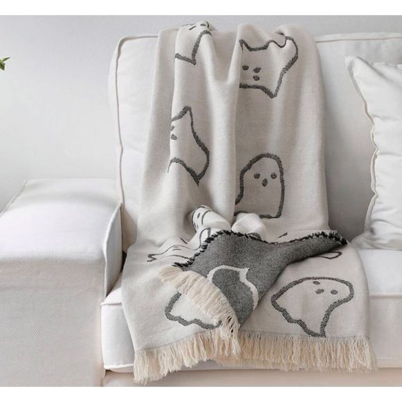 IKEA KUSTFYR Throw Blanket White/Black Ghost Halloween (905.636. 70) New - Picture 3 of 5